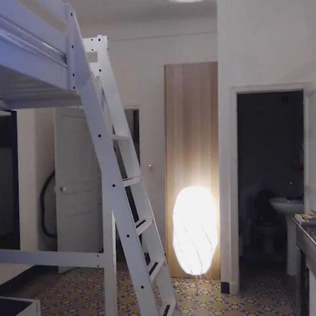 Marseille T2 De Charme Apartment Exterior photo